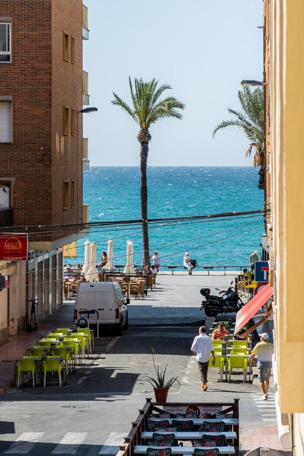 Apolo Beach Front - Sea View Luxury Apartment Torrevieja Dış mekan fotoğraf